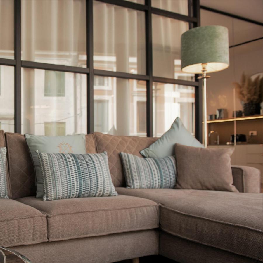 ELEGANCE ROOM - Aparta&Suite - Automatized Apartment Bassano del Grappa Exterior foto