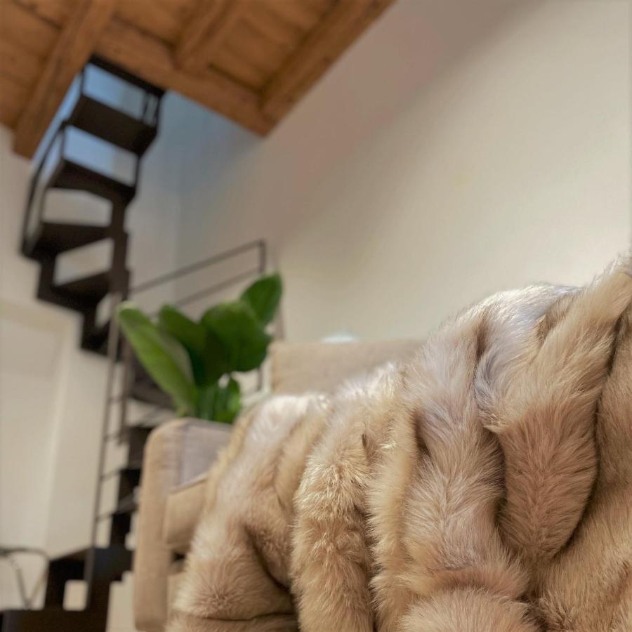 ELEGANCE ROOM - Aparta&Suite - Automatized Apartment Bassano del Grappa Exterior foto