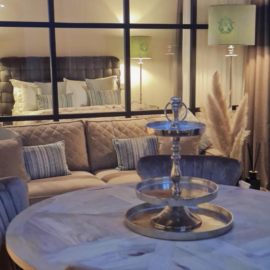 ELEGANCE ROOM - Aparta&Suite - Automatized Apartment Bassano del Grappa Exterior foto