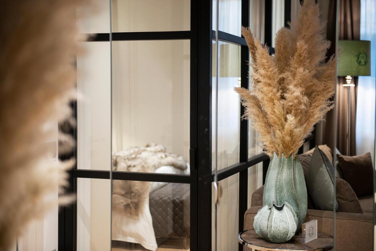 ELEGANCE ROOM - Aparta&Suite - Automatized Apartment Bassano del Grappa Exterior foto